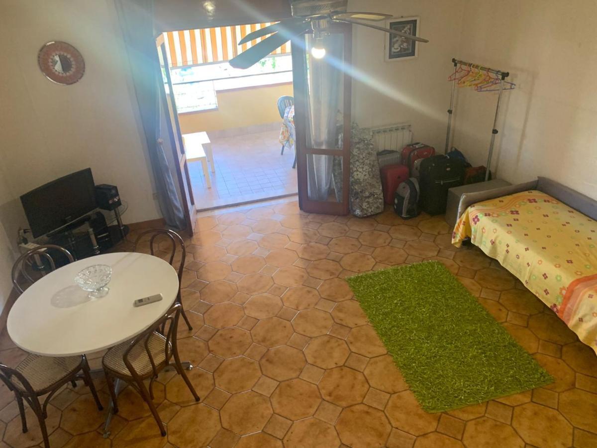 דירות גיארדיני נאקסוס Casa Naxos מראה חיצוני תמונה